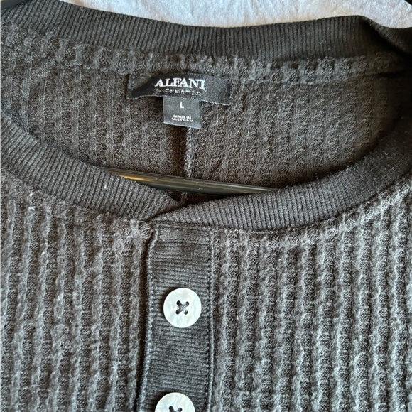 alfani intimates L Women’s Crew Neck Gray Sweater Button Pull Over NWOT Comfy - Picture 6 of 11